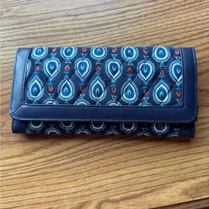 Vera Bradley Marrakesh Motifs Trifold Wallet / Clutch